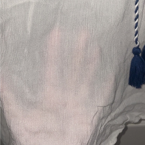 H&M US 4 | White Bell-Sleeve Blouse with Blue Embroidered Flowers and Tassels - Picture 3 of 3